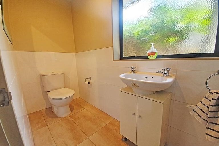 Photo of property in 106 Alfriston Road, Manurewa, Auckland, 2105