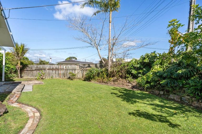 Photo of property in 19 Kokich Crescent, Onerahi, Whangarei, 0110