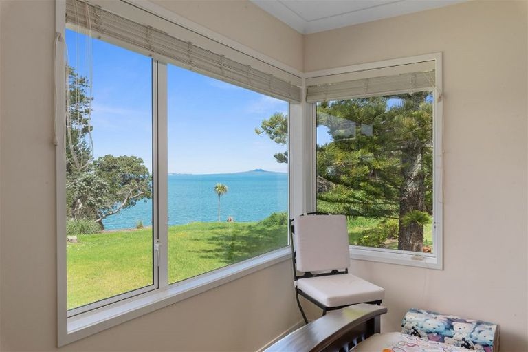 Photo of property in 4 East Point, Manly, Whangaparaoa, 0930