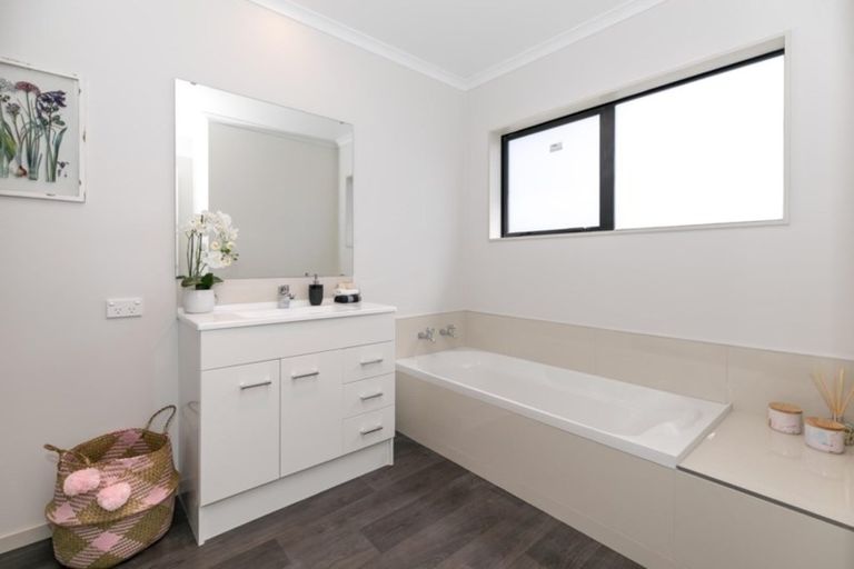 Photo of property in 4 Waikai Close, Ruakura, Hamilton, 3214