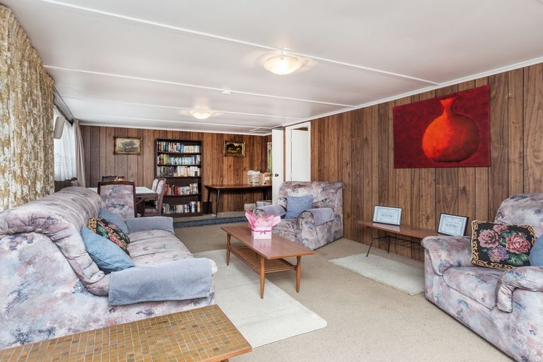 Photo of property in 55 Huia Road, Papatoetoe, Auckland, 2025