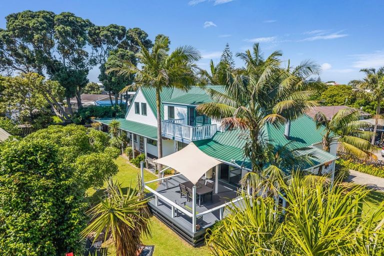 Photo of property in 11 Ohiwa Parade, Ohope, 3121