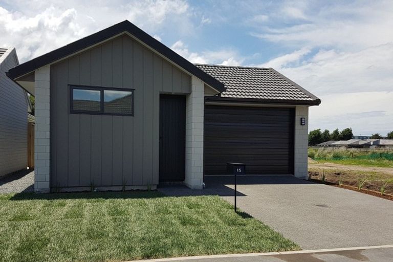 Photo of property in 15 Apostle Mews, Papamoa, 3118