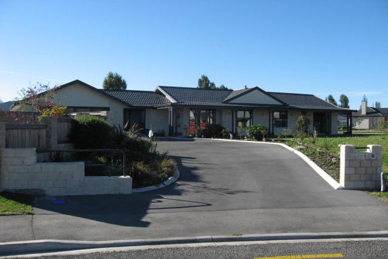 Photo of property in 12 Cascade Place, Geraldine, 7930