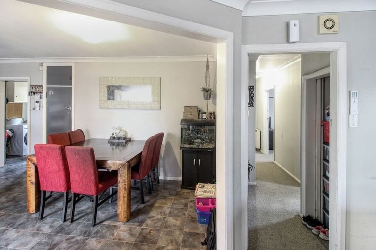 Photo of property in 1022 Tremaine Avenue, Roslyn, Palmerston North, 4414