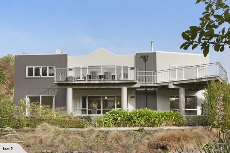 Photo of property in 17 Major Aitken Drive, Huntsbury, Christchurch, 8022