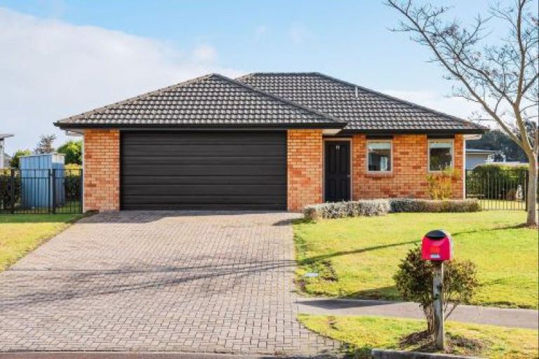 Photo of property in 11 Marshall Close, Motuoapa, Turangi, 3382