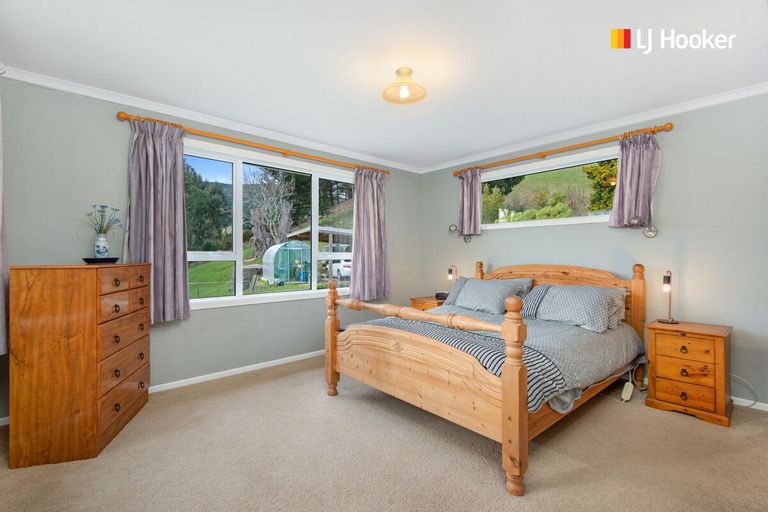 Photo of property in 16 Dunedin Street, Milburn, Milton, 9291