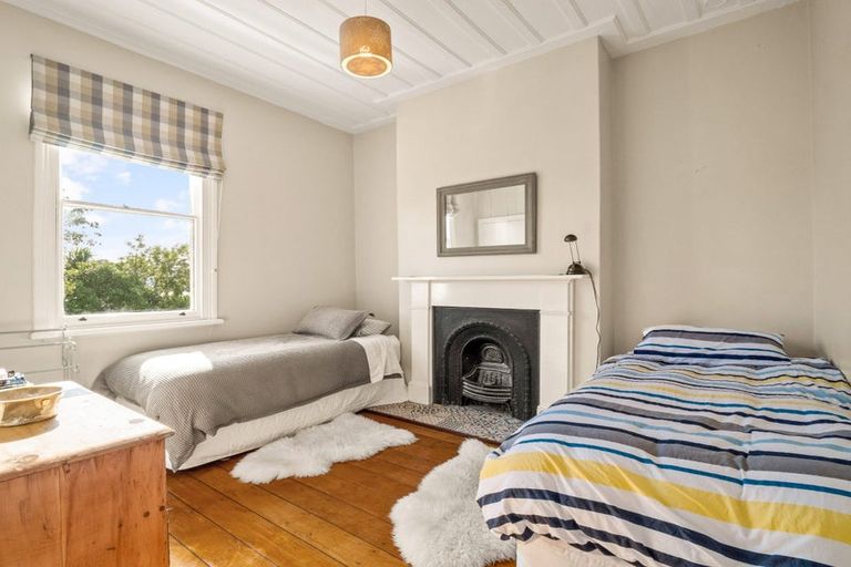 Photo of property in 48 Melville Street, Dunedin Central, Dunedin, 9016