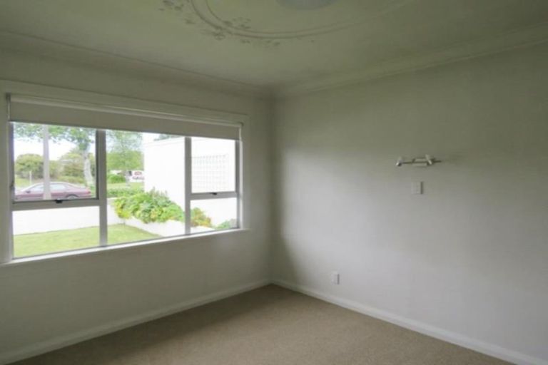 Photo of property in 238 Coronation Avenue, Welbourn, New Plymouth, 4310