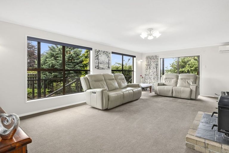 Photo of property in 13 Hogan Place, Fairfield, Dunedin, 9018