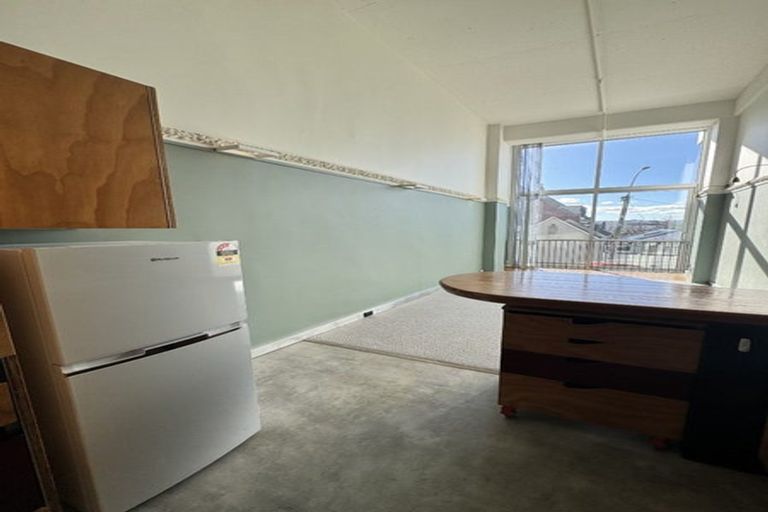 Photo of property in Qba Apartments, 1q/51 Webb Street, Mount Cook, Wellington, 6011