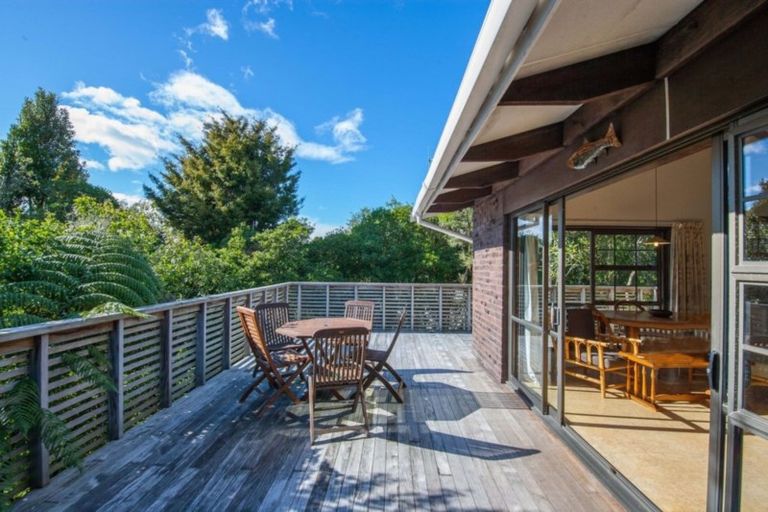 Photo of property in 5 Te Kuru Lane, Pukawa Bay, Turangi, 3381