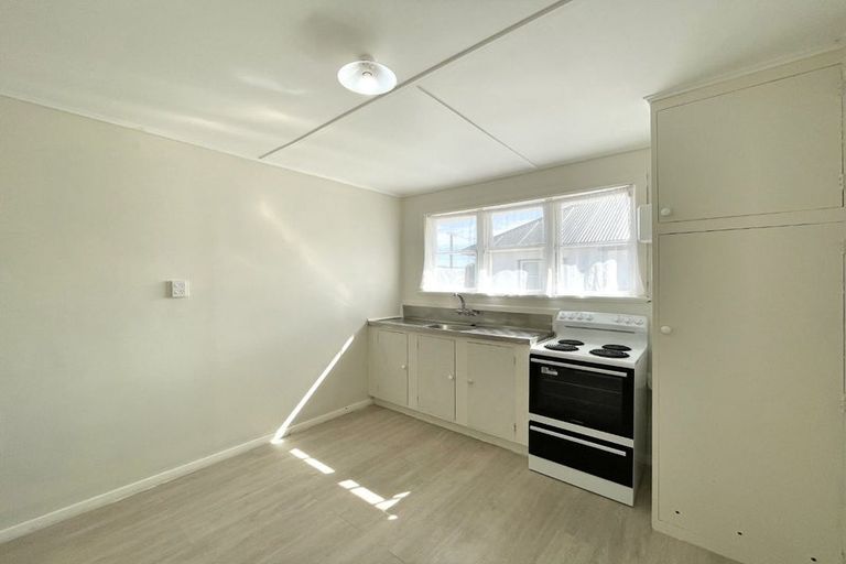 Photo of property in 13 Toomath Street, Naenae, Lower Hutt, 5011