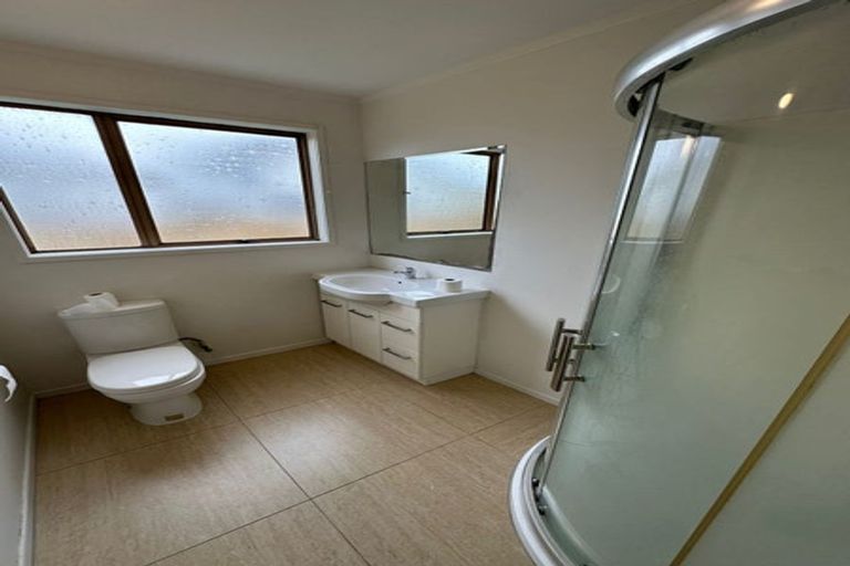 Photo of property in 180 Mahia Road, Wattle Downs, Auckland, 2103