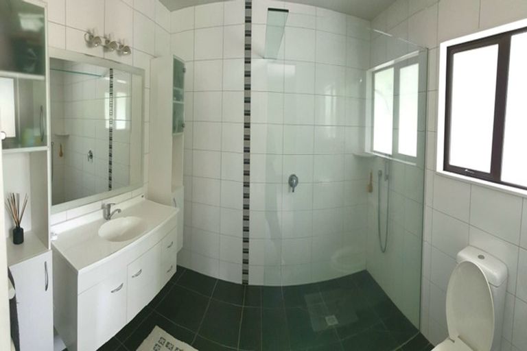 Photo of property in 17 Charlotte Street, Takapau, 4203