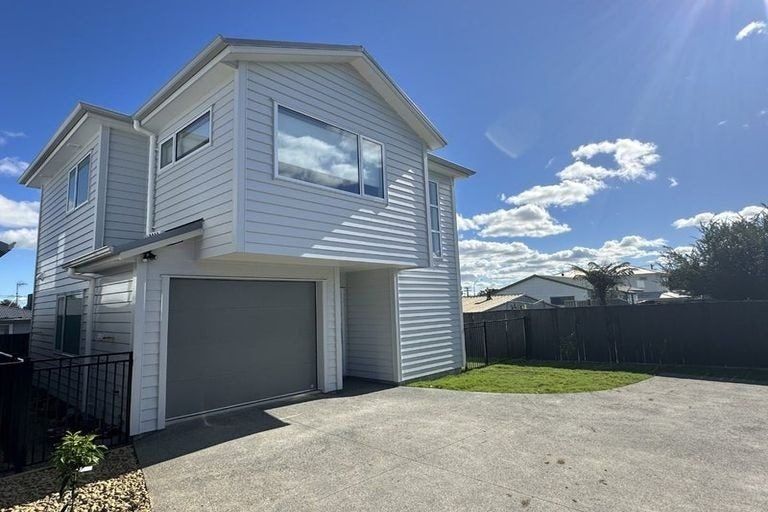 Photo of property in 35b Royston Street, Rosehill, Papakura, 2113