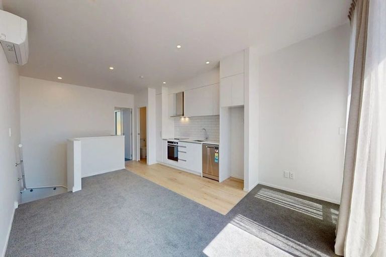 Photo of property in 27 Kamahi Place, Paraparaumu, 5032