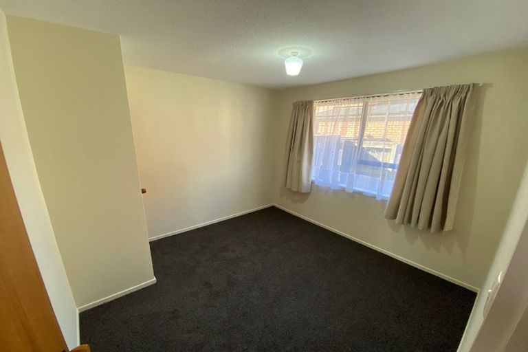 Photo of property in 2/25 Lyndon Street, Riccarton, Christchurch, 8041