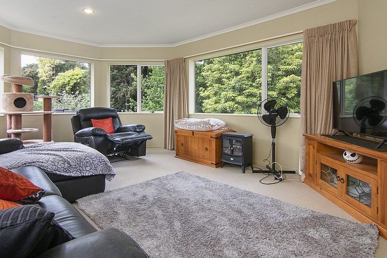 Photo of property in 15 Dowman Place, Te Puke, 3119