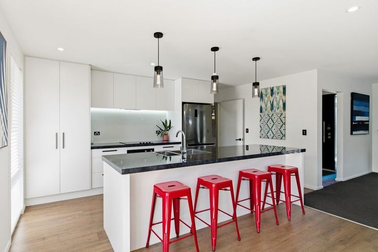 Photo of property in 10 Ruston Lane, Halswell, Christchurch, 8025