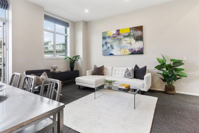 Photo of property in Hb Apartments, 6/3 Holland Street, Te Aro, Wellington, 6011