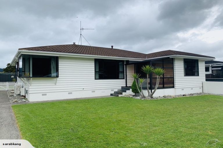 Photo of property in 58 Holdsworth Avenue, Trentham, Upper Hutt, 5018