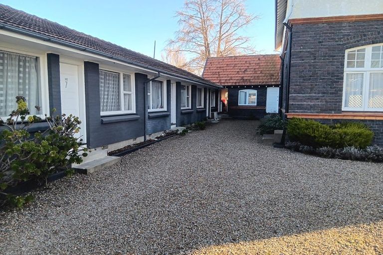 Photo of property in 4/102 Springfield Road, St Albans, Christchurch, 8014