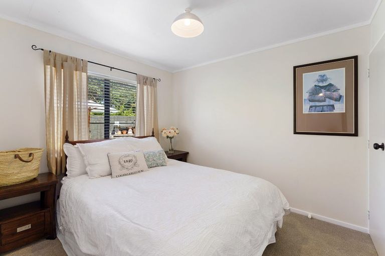 Photo of property in 88 Queens Road, Waikanae Beach, Waikanae, 5036