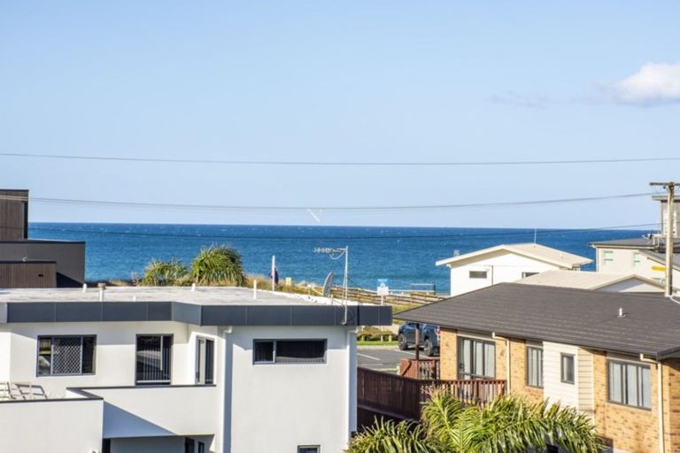 Photo of property in 1219 Papamoa Beach Road, Papamoa Beach, Papamoa, 3118