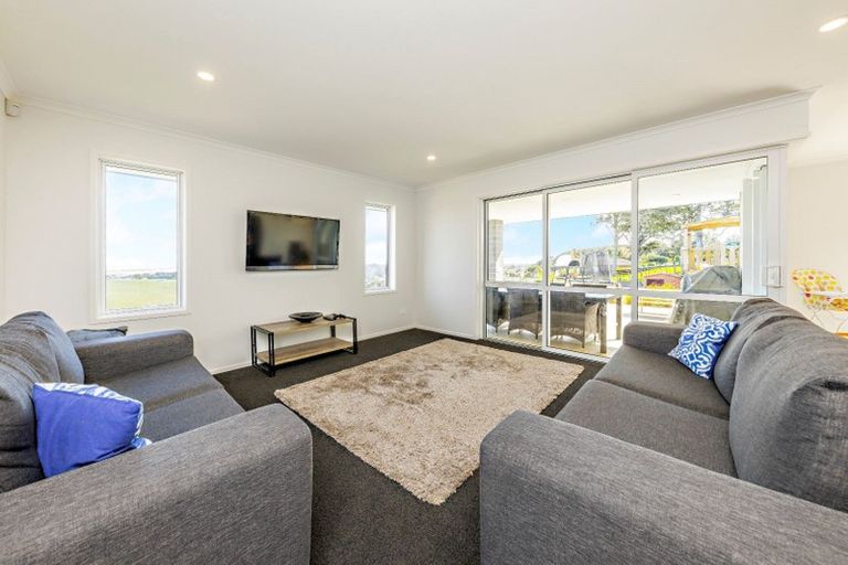 Photo of property in 215a Bald Hill Road, Waiuku, 2681