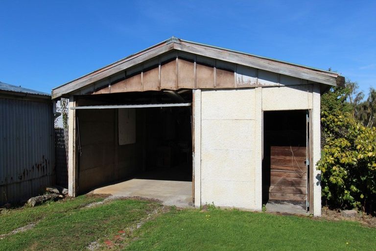 Photo of property in 17 Waverley Street, East Gore, Gore, 9710