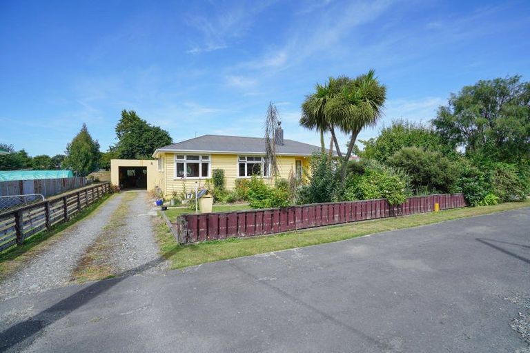 Photo of property in 17 Half Mile Road, Tuatapere, 9620