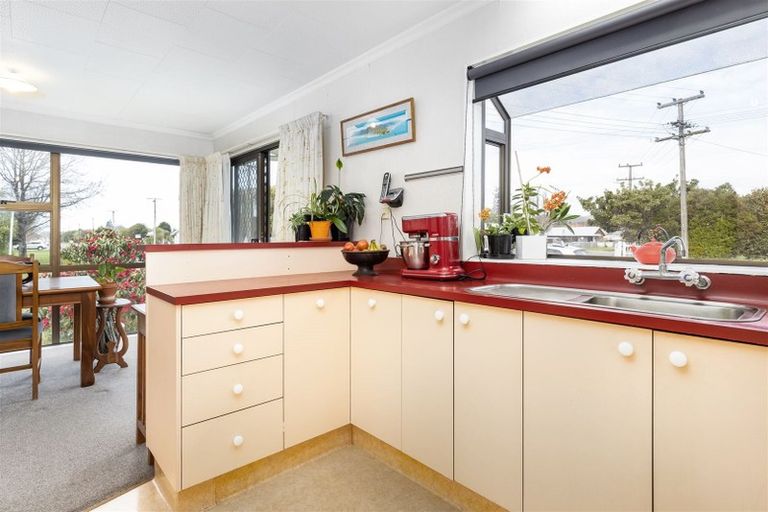 Photo of property in 15 Mowat Street, Springlands, Blenheim, 7201