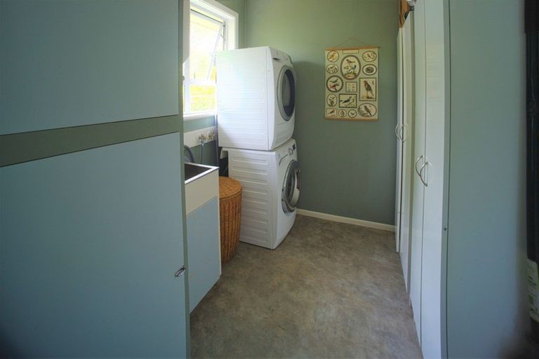 Photo of property in 54 Tiraumea Road, Pahiatua, 4981