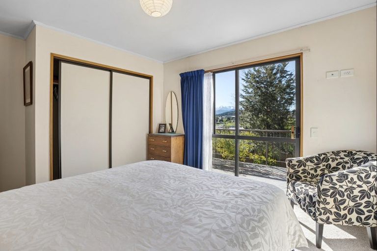 Photo of property in 95 Plantation Road, Wanaka, 9305