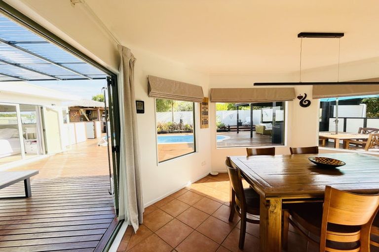 Photo of property in 4 Farnell Place, Gulf Harbour, Whangaparaoa, 0930