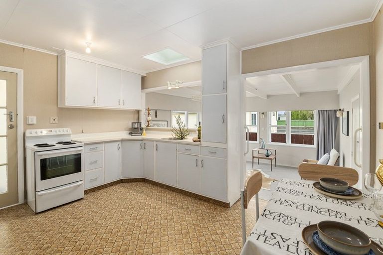 Photo of property in 15 Tawa Street, Levin, 5510