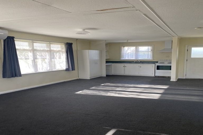 Photo of property in 32 Park Street, Foxton, 4814