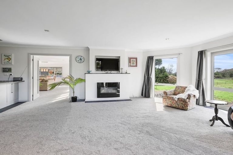 Photo of property in 10 Parker Road, Huntly, 3771