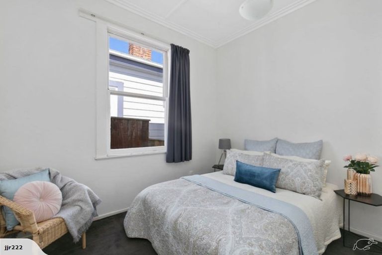 Photo of property in 229 Ohiro Road, Brooklyn, Wellington, 6021