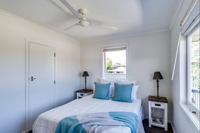 Photo of property in 21 Elliott Crescent, Havelock North, 4130