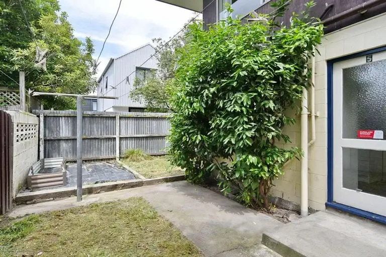 Photo of property in 5/34a Harman Street, Addington, Christchurch, 8024
