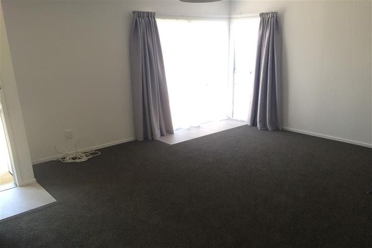 Photo of property in 71 John Walker Drive, Manurewa, Auckland, 2102