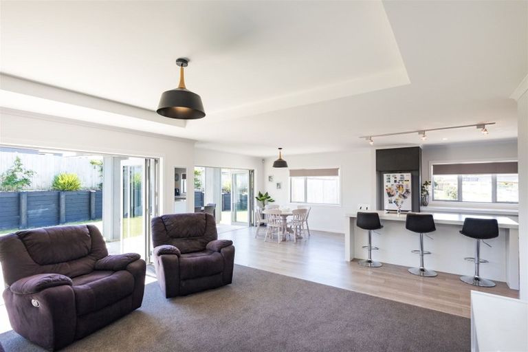 Photo of property in 9 Poplar Grove, Feilding, 4702