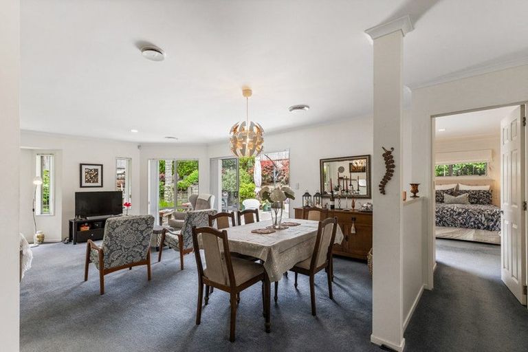 Photo of property in 2 Landing Drive, Albany, Auckland, 0632