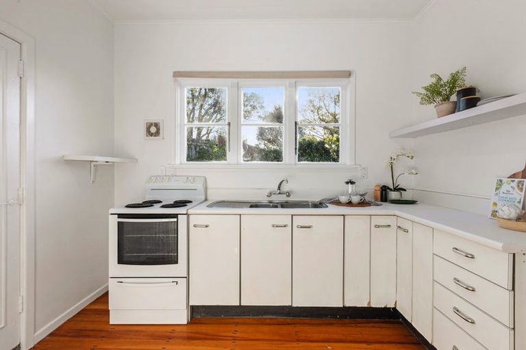 Photo of property in 90b Townsend Road, Miramar, Wellington, 6022