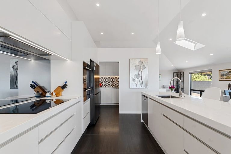 Photo of property in 63 Te Awakura Terrace, Mount Pleasant, Christchurch, 8081