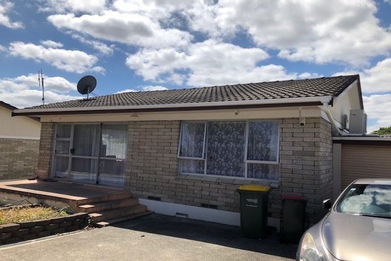 Photo of property in 42a Clevedon Road, Papakura, 2110