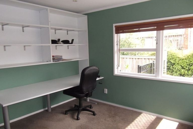 Photo of property in 2/11 Regent Street, Devonport, Auckland, 0624